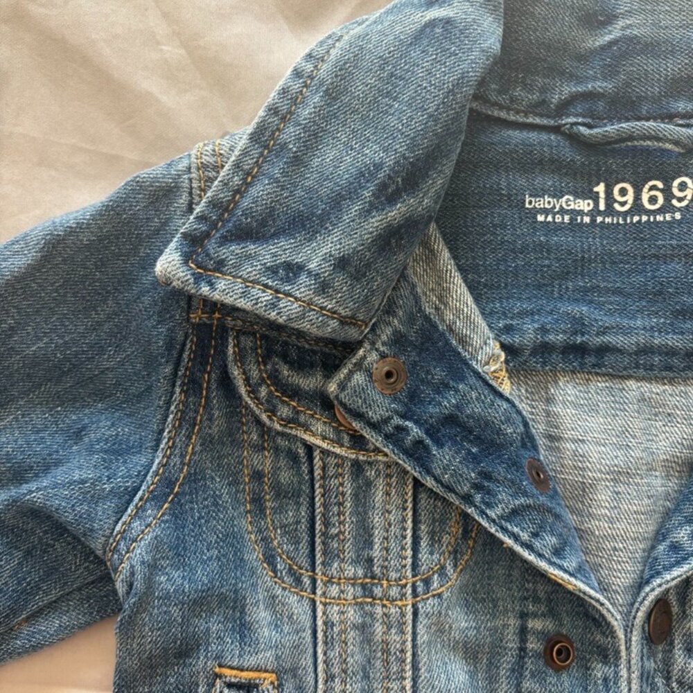 Baby Gap 1969 Blue Denim Jean Jacket – Size 18-24 months